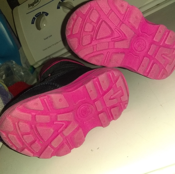 Kamik boots - Picture 1 of 3